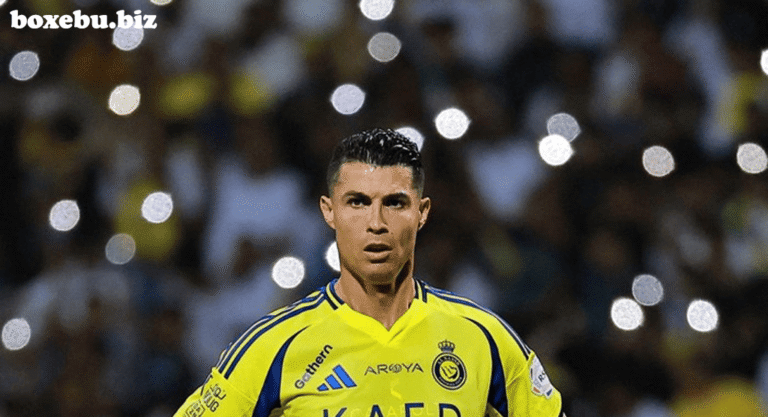 Cristiano Ronaldo Digeruduk Fans, Ancam Lapor Polisi